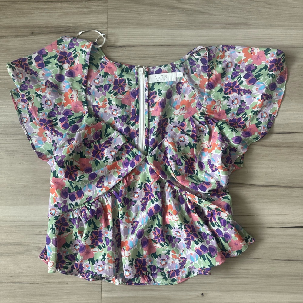 ASTR the label floral blouse